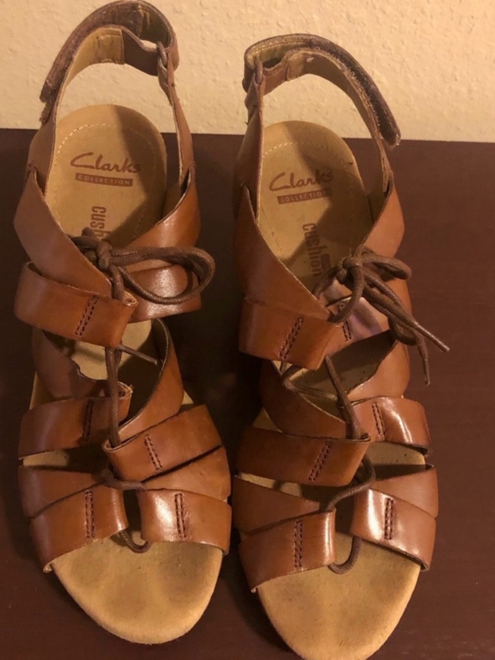 Clarks Wedge Sandals Women's 8 M Brown Leather Comfort Cork Lace Up Gladiator